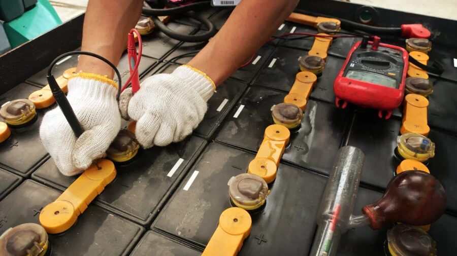 Forklift Battery Maintenance Forklift Battery Maintenance